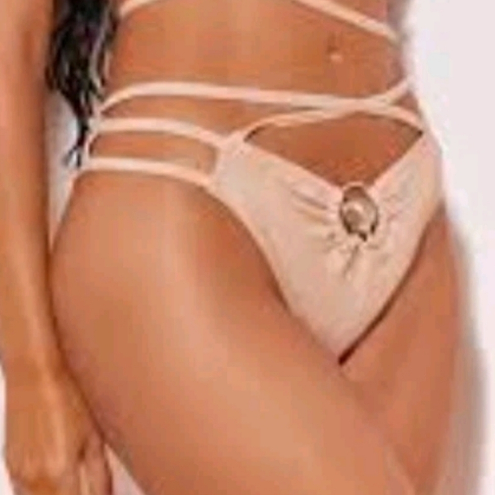 NWT PrettyLittleThing Strappy High Waist Shell Detail Bikini Bottom ~ Size 6